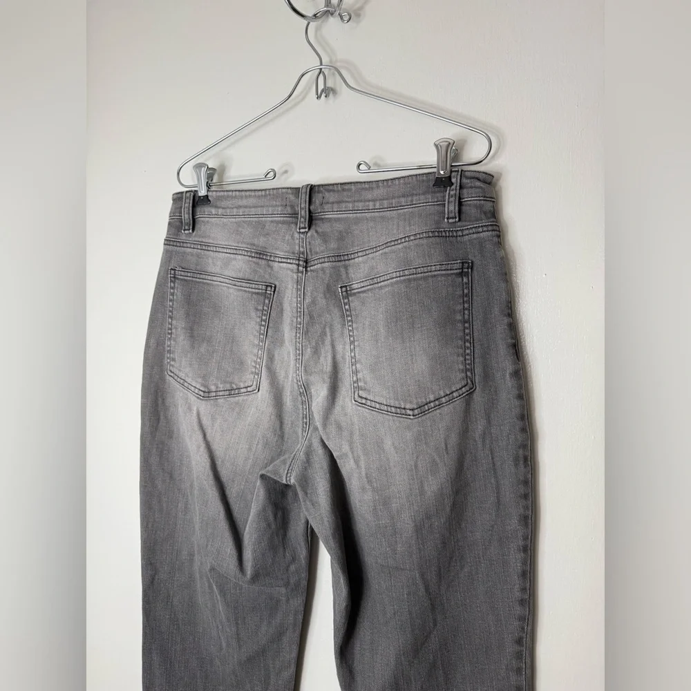Eileen Fisher faded black/gray organic cotton tapered ankle high waist jeans 10
